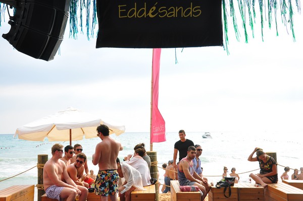 Champagne Showers @ Edde Sands